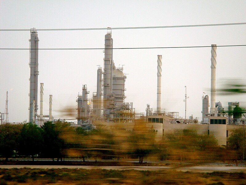 File:Jubail petrochem-industrial plants.jpg