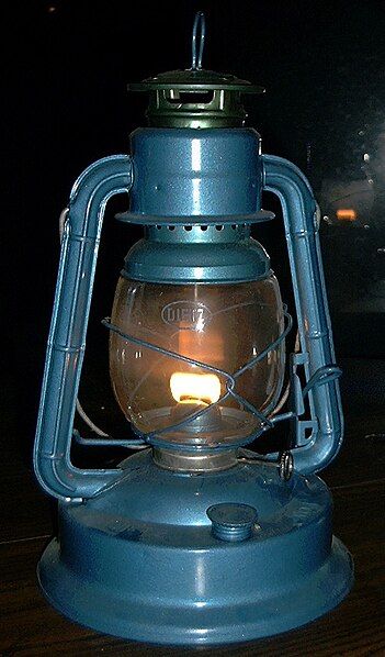 File:Kerosene lantern.jpg