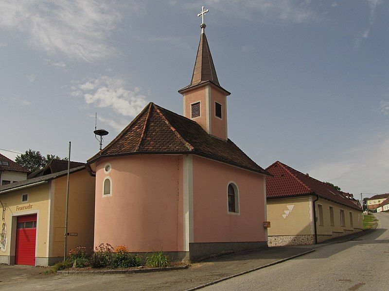 File:Ortskapelle Oberedlitz.jpg