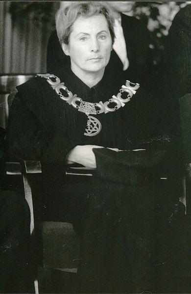 File:Prof. Wanda Szczepuła.jpg