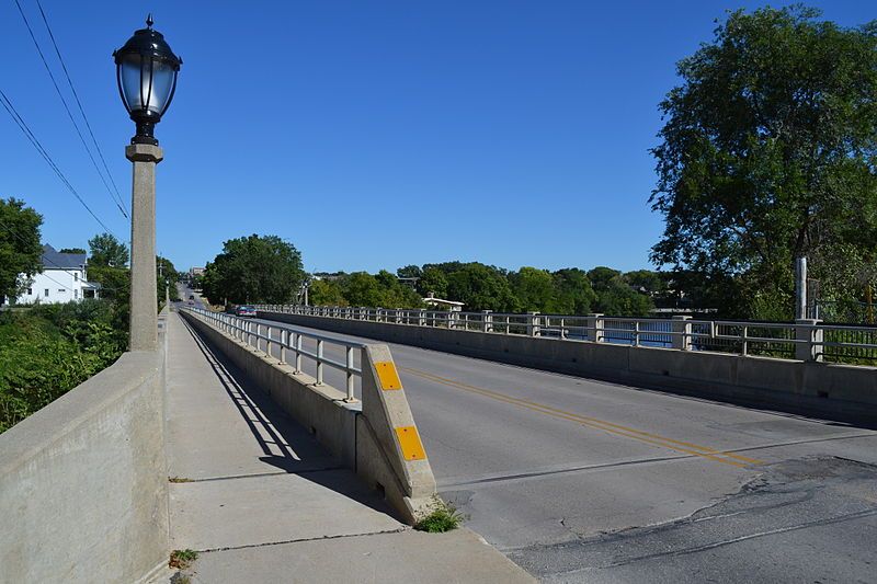 File:Washington Avenue Bridge.JPG