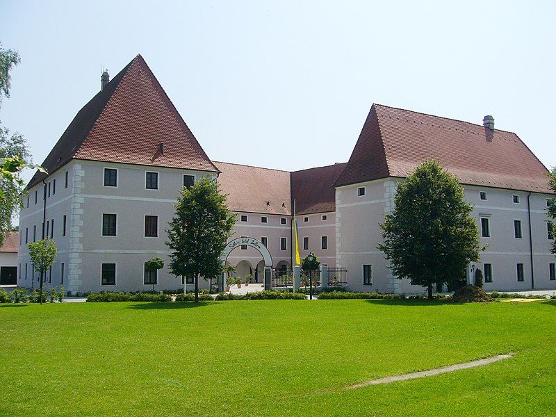 File:Zeillern schloss.jpg