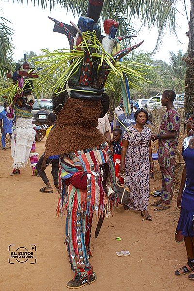 File:Ababa Masquerade 07.jpg