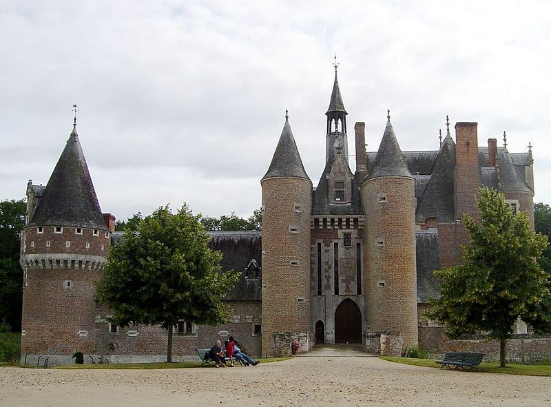 File:Chateau du moulin1.jpg