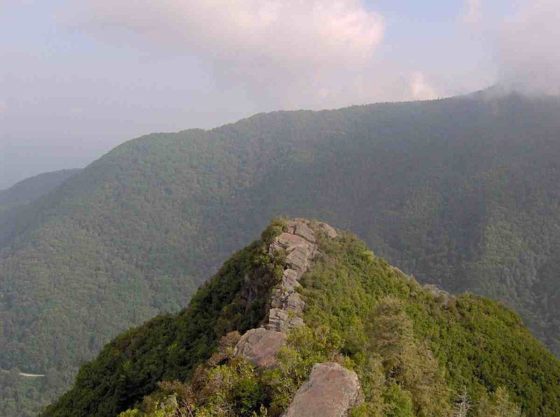 File:Chimneytopslowpeak2.jpg