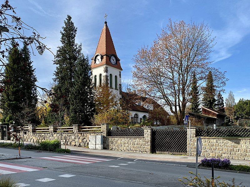 File:Gmünd Friedenskirche 01.jpg