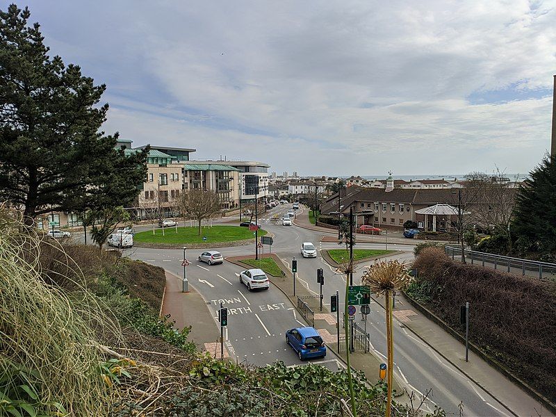 File:Green Street Roundabout.jpg