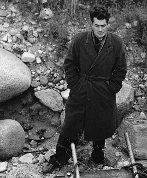 File:Jack Parsons (cropped).jpg