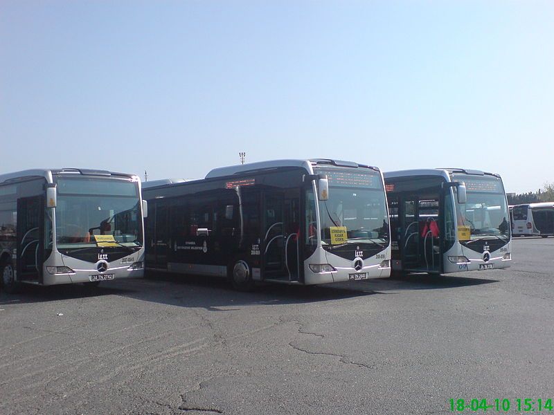 File:Metrobüs Otobüsleri.jpg