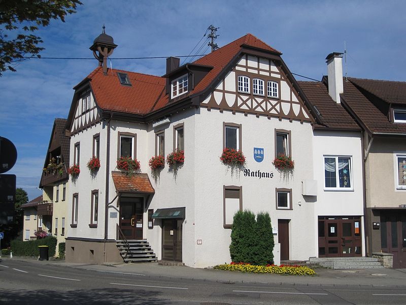 File:Rathaus Tischardt 01.jpg