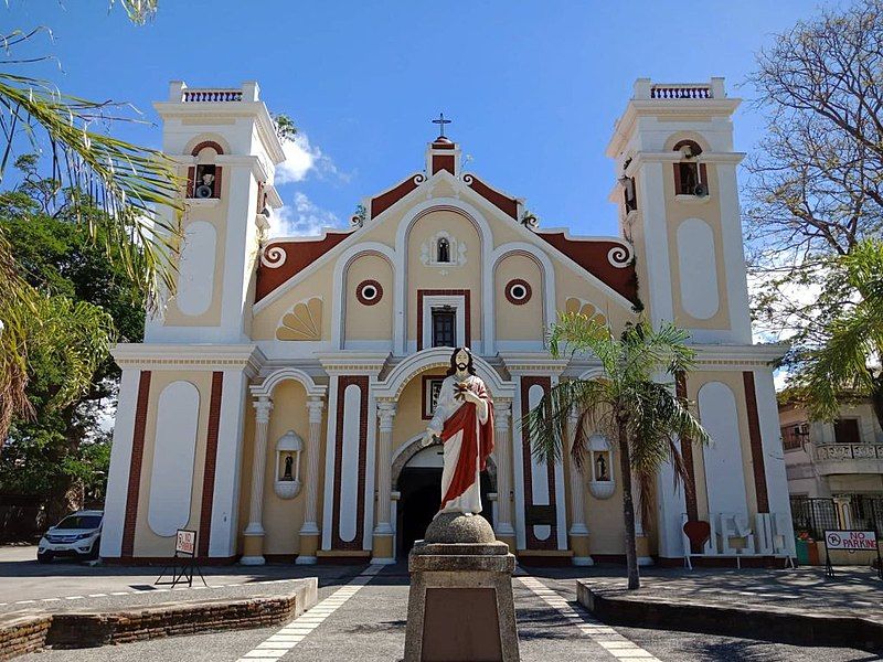 File:Sinait Basilica Church.jpg