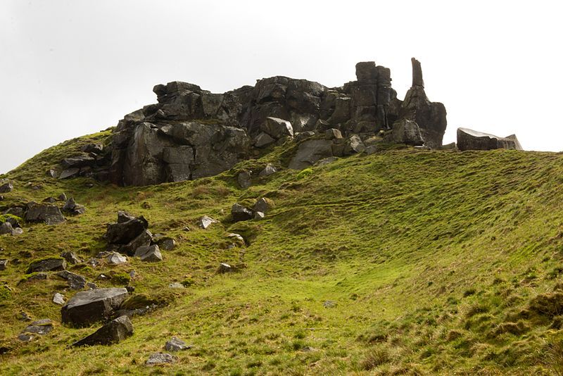 File:The Wainstones.jpg