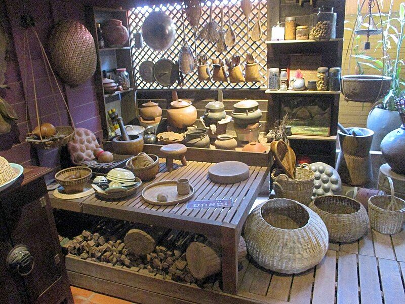 File:Traditional Khmer kitchen.jpg