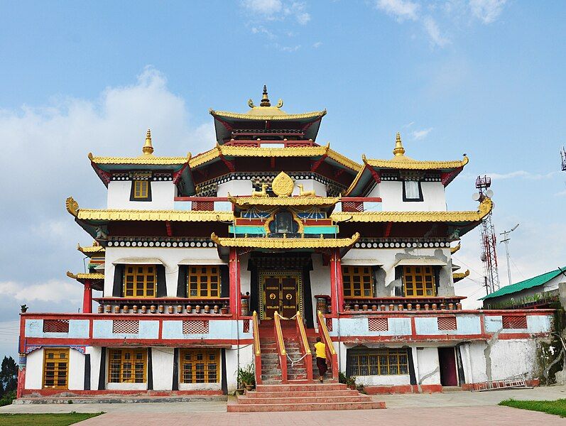 File:Zangdokpalri Monastery India.jpg