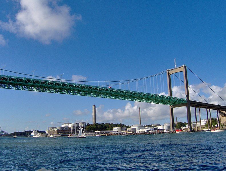 File:Älvsborg Bridge.jpg