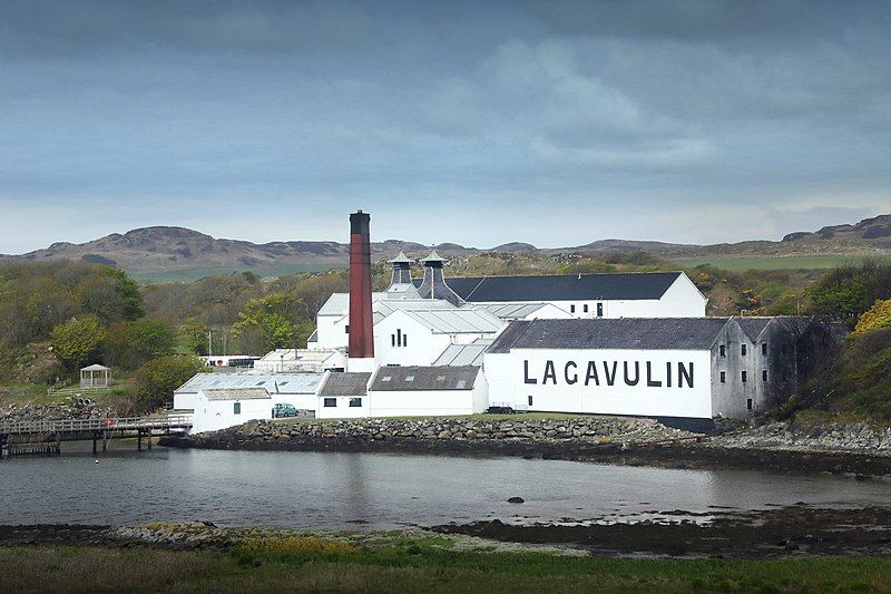 File:2019-05-05 Lagavulin Distillery.jpg