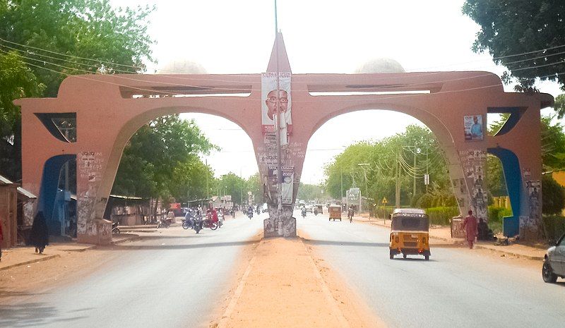 File:Azare Town Gate.jpg