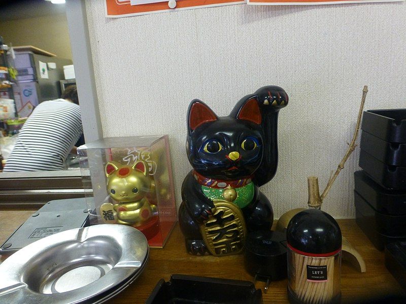 File:Blackmanekineko-saitama-2016july16.jpg