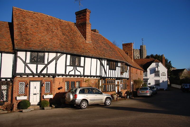 File:Chilham Square 1.jpg