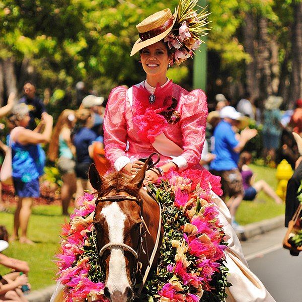 File:Pa'u Queen.jpg