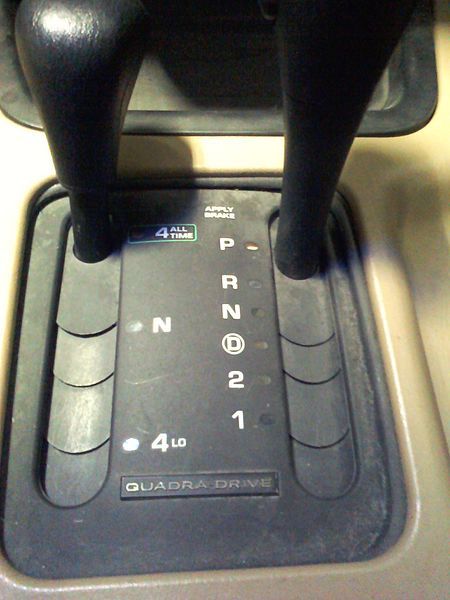 File:Quadra-Drive Shifter.jpg