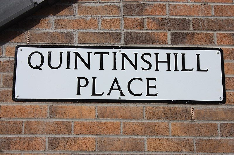 File:Quintinshill Place, Edinburgh.jpg