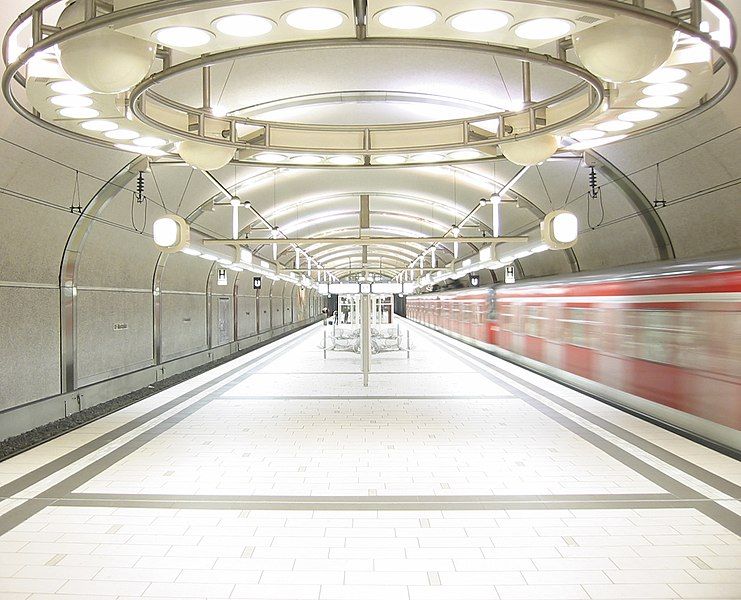 File:S-Bahnhof Offenbach Marktplatz.jpg