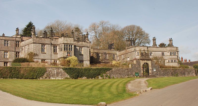 File:Tissington Hall2.jpg