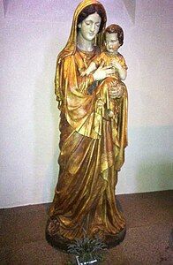 Statue of the Virgin Mary with the infant Jesus in the church of the abbey.