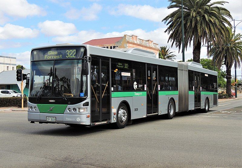 File:Volvo B12BLEA TP3020.jpg