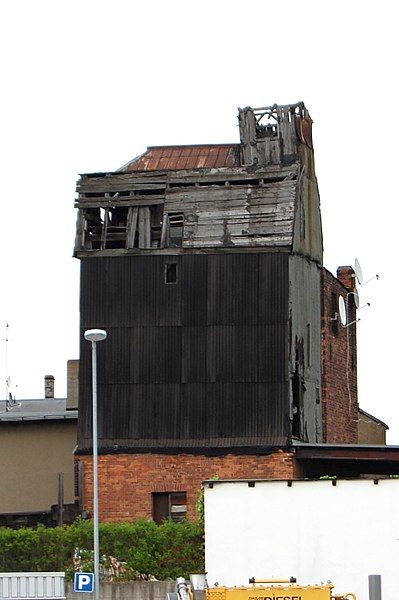 File:Windmühle Fermersleben.JPG