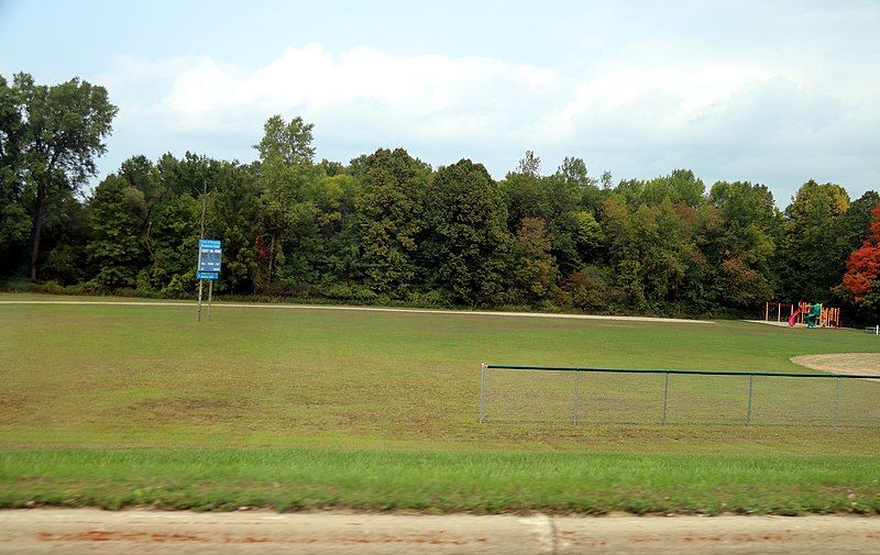 File:BrazeauWisconsinTownBaseballField.jpg