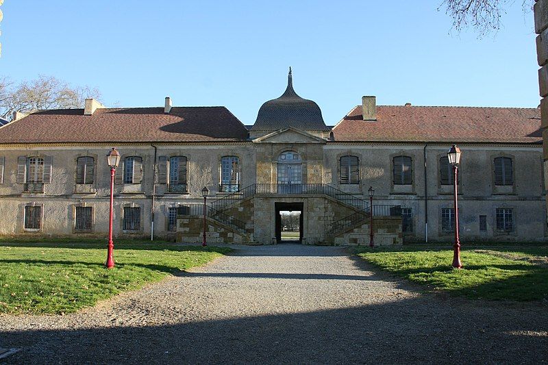 File:Chateau Ilse Noe-1.jpg