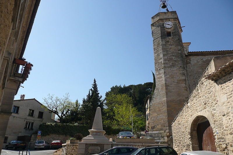 File:Eglise à Pujaut.JPG