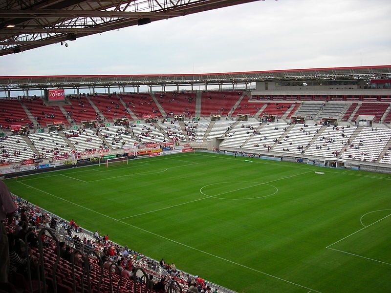 File:Estadio Nueva Condomina.jpg