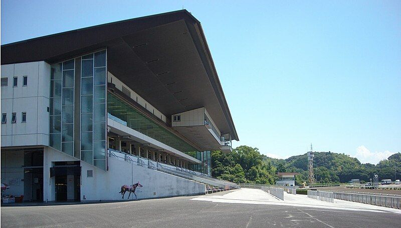 File:Kochi Racecouse 20080720.jpg