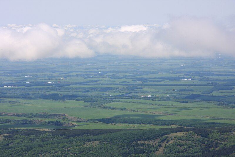 File:Konsen Plateau.JPG