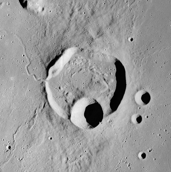 File:Krieger crater AS15-M-2478.jpg