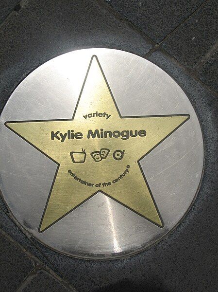 File:Kylie Melbourne07.jpg