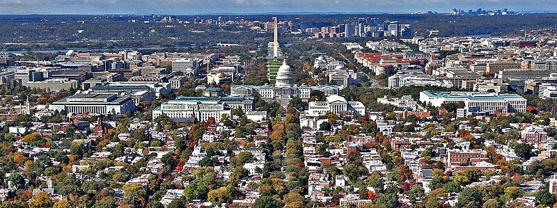 File:LincolnParkDC-8063-101922 (cropped).jpg