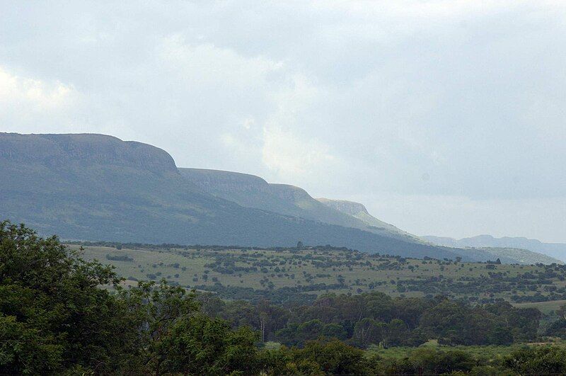 File:Magaliesberg00.jpg