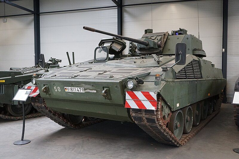 File:Marder 2 (Frontansicht).jpg