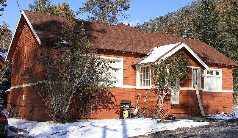 File:Mountain School Annex.JPG