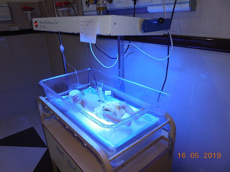 File:Phototherapy1.jpg