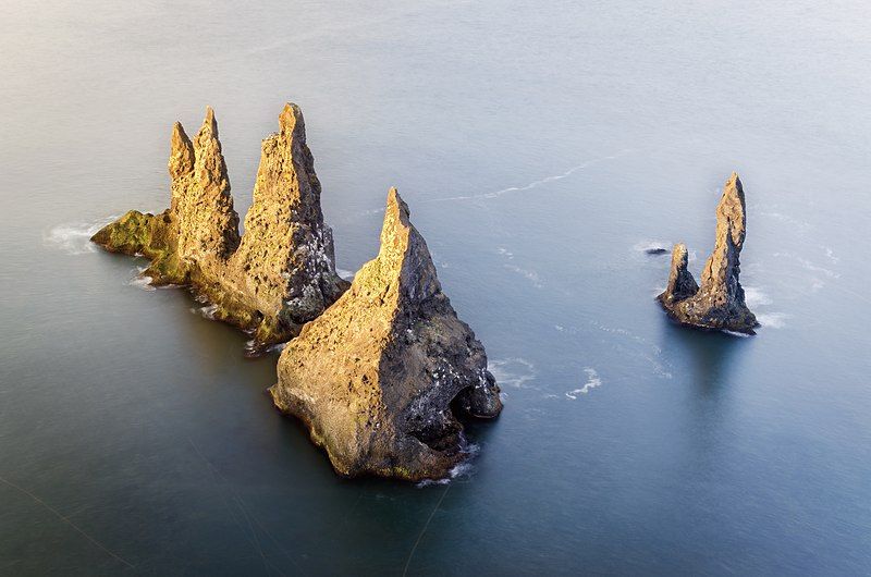 File:Reynisdrangar basalt rocks.jpg