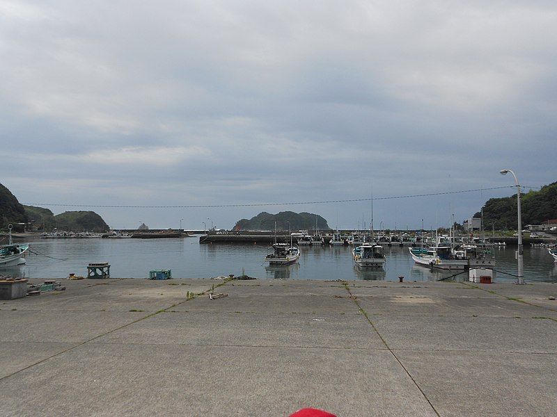 File:Yuki Harbour 2014.jpg