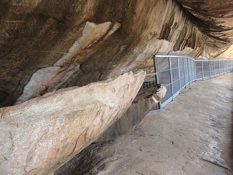 File:3-2 B.C.Chithannavasal cave.JPG