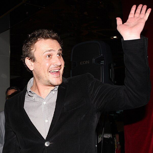 File:Jason Segel (6548257993).jpg