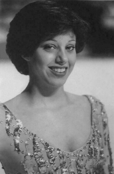 File:Linda Fratianne 1980.jpg