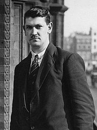 Michael Collins 1921.jpg